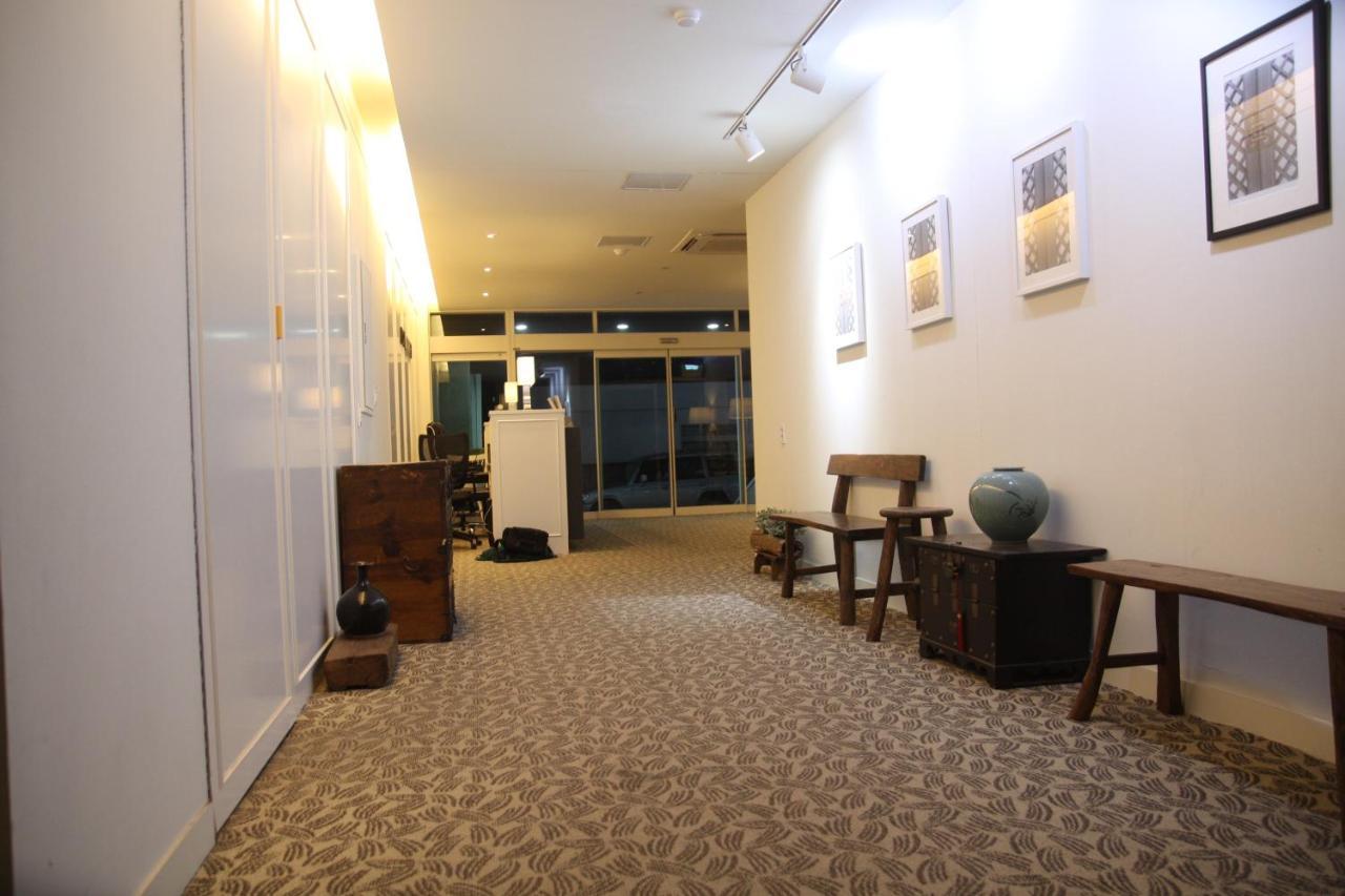 Hotel Gaon J Stay Seogwipo Bagian luar foto